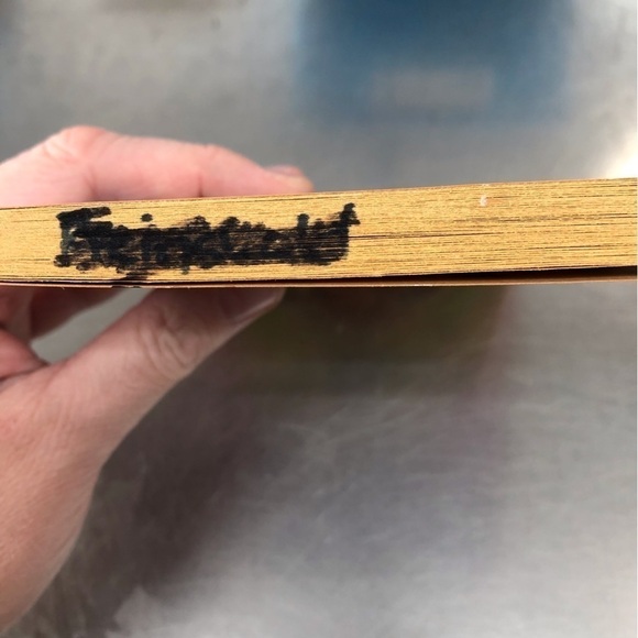 Ghosts of Fear Street: Who’s Been Sleeping in My Grave? By: R.L. Stine book - Picture 6 of 6